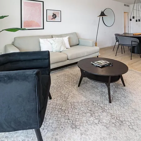 Apartment Jg51b - 3 Bedroom Flat With Gym & Rooftop Pool Marbella
