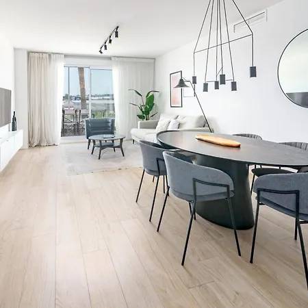 Jg51b - 3 Bedroom Flat With Gym & Rooftop Pool Apartment *